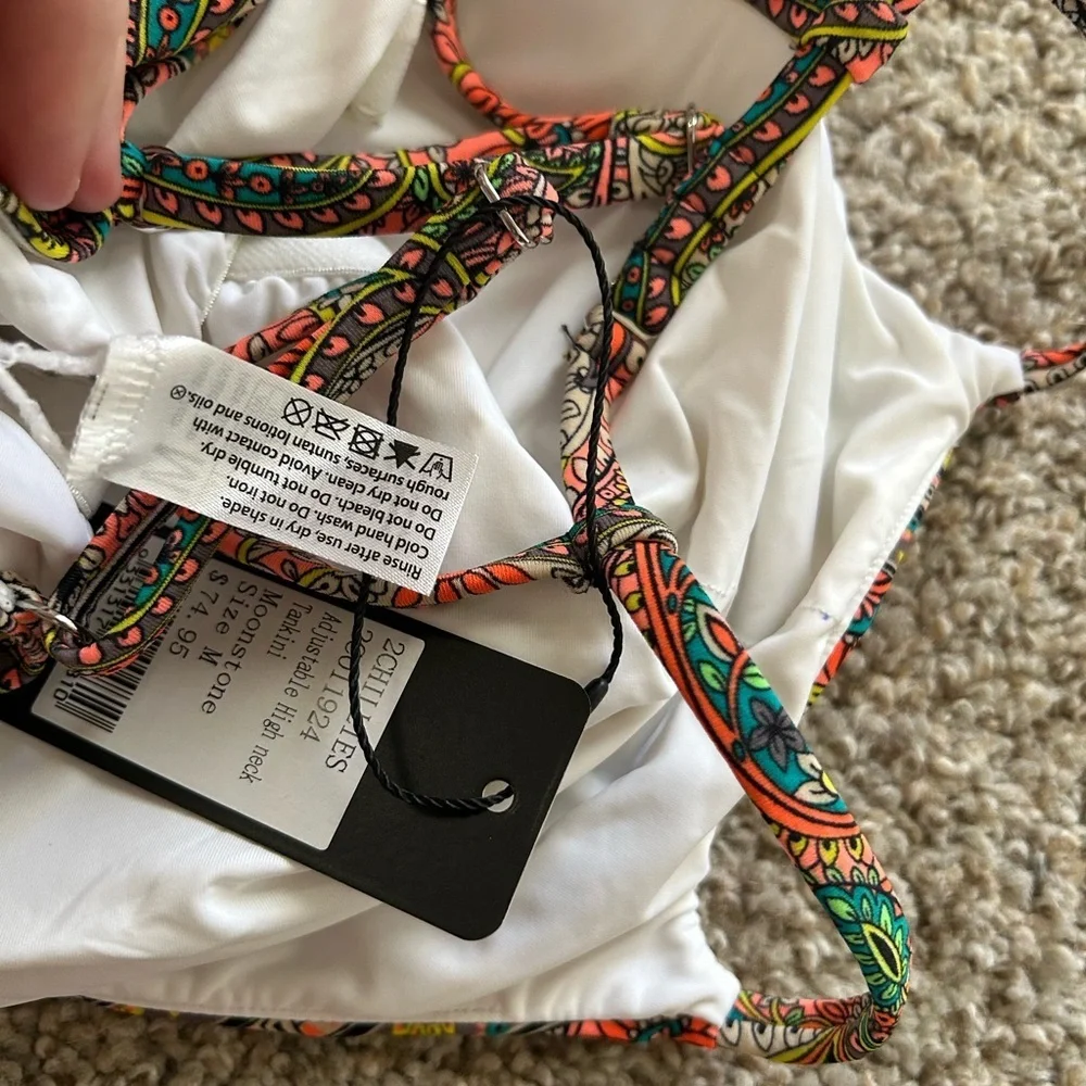 NWT 2Chillies Multicolor Paisley Tankini Adjustable High Neck Moonstone Size M